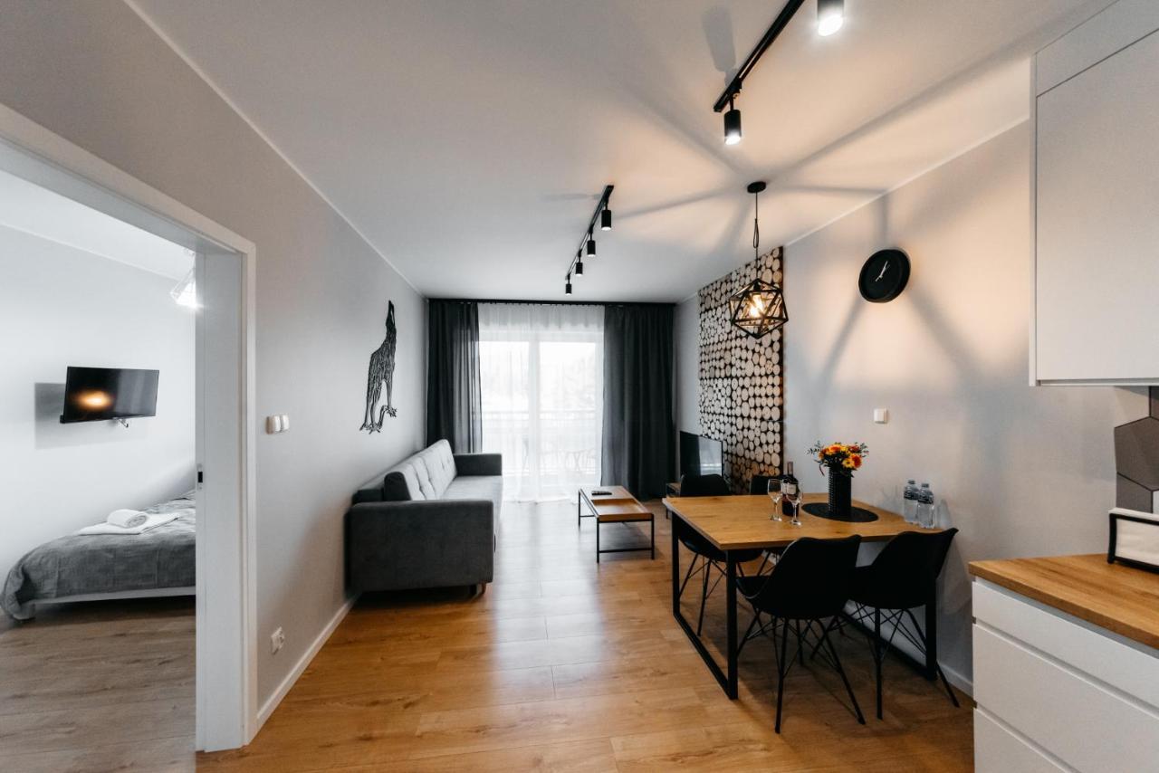 Perla Bieszczad 1 Apartment Ustrzyki Dolne Luaran gambar