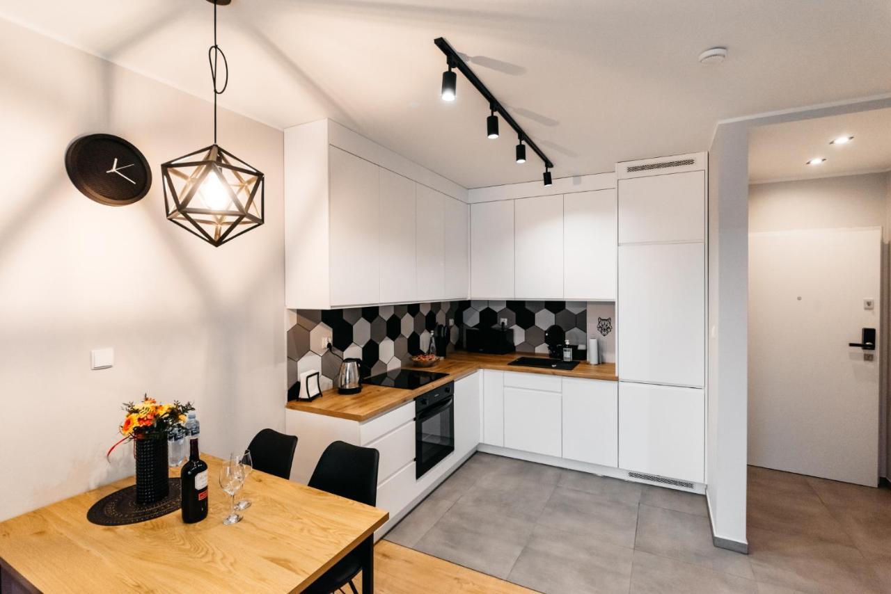 Perla Bieszczad 1 Apartment Ustrzyki Dolne Luaran gambar